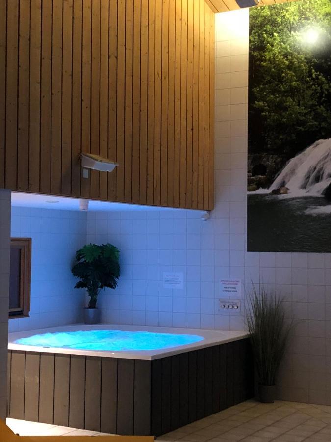 Etoile Des Neiges Piscine Spa Sauna Метабьеф Экстерьер фото